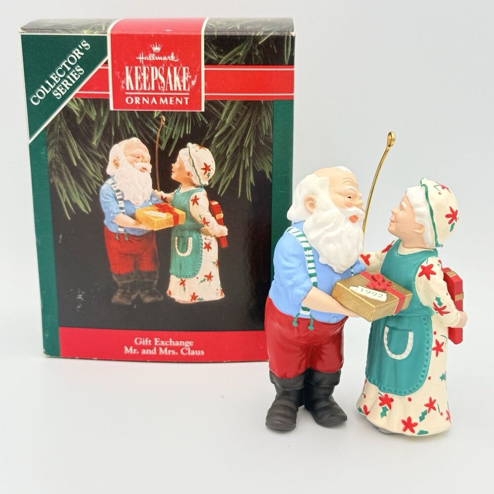 VTG Hallmark Keepsake Christmas Ornament Gift Exchange Mr. and Mrs. Claus 1992